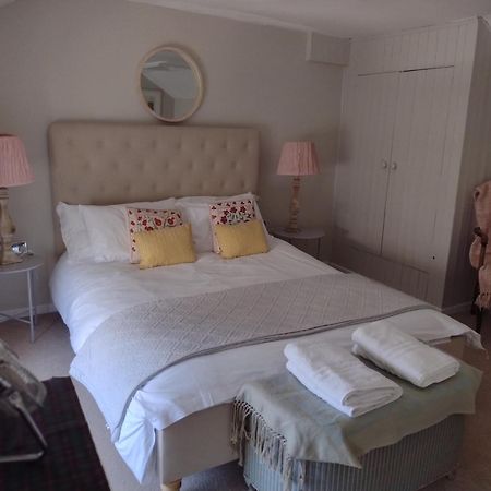 Samphire Cottage Helston Extérieur photo