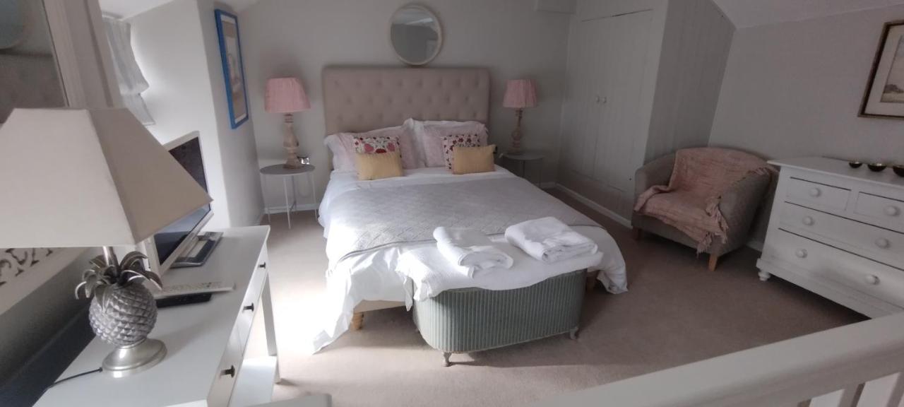 Samphire Cottage Helston Extérieur photo